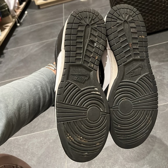 MENS NIKE DUNKS “PANDAS” SIZE 9.5M - Picture 8 of 8